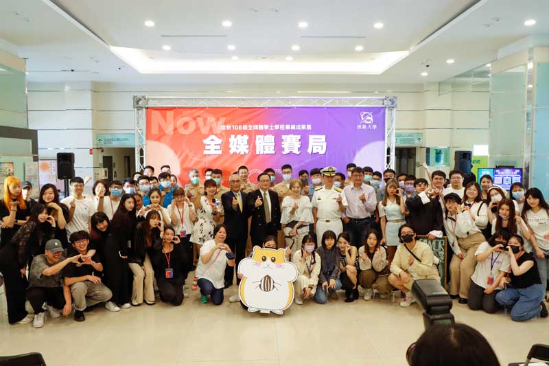 世新全媒體首場實體畢展　新媒體科技重繹紀念戰事