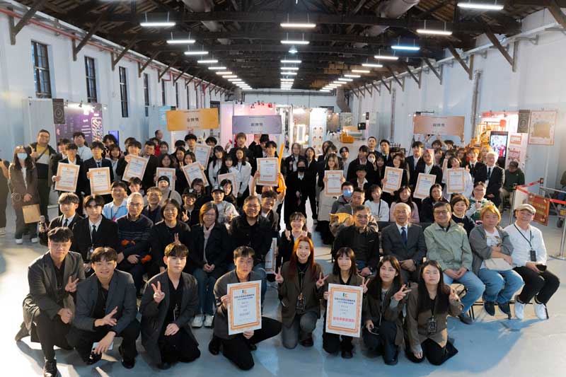 世新大學資傳系校外畢展　AI與人文共振的創意實驗室