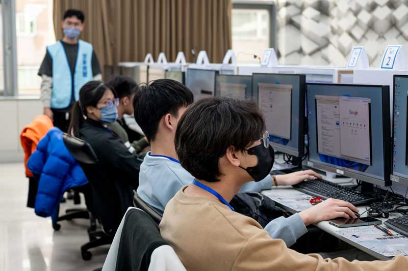 AI玩家養成計劃啟動　世新大學資管系營隊培養人機協作思維