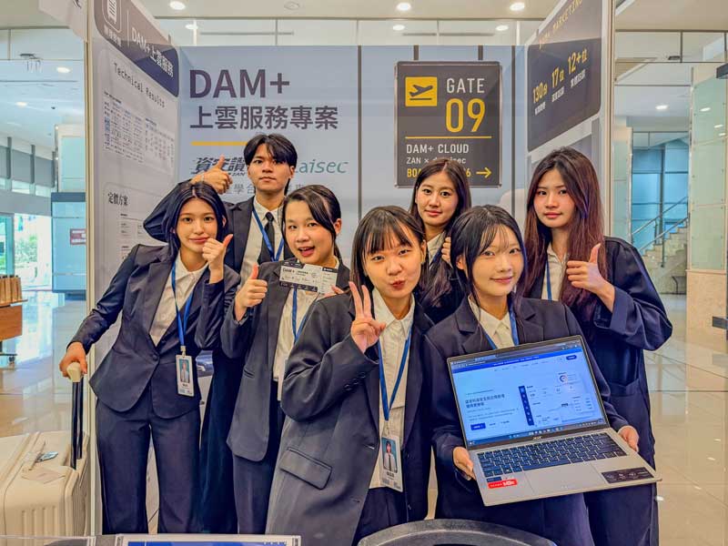 世新大學資傳系畢展《人擇空間》　聚焦AI時代人類選擇